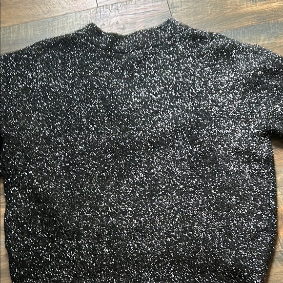 Ava & Viv Black and Silver Metallic Sparkly Holiday Women's V neck Sweater 2X - Picture 9 of 10
